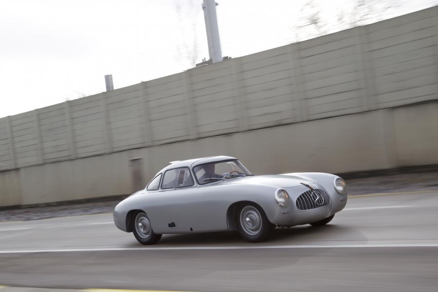  Mercedes-Benz 300 SL 1952 года  (фото 23 из 39)